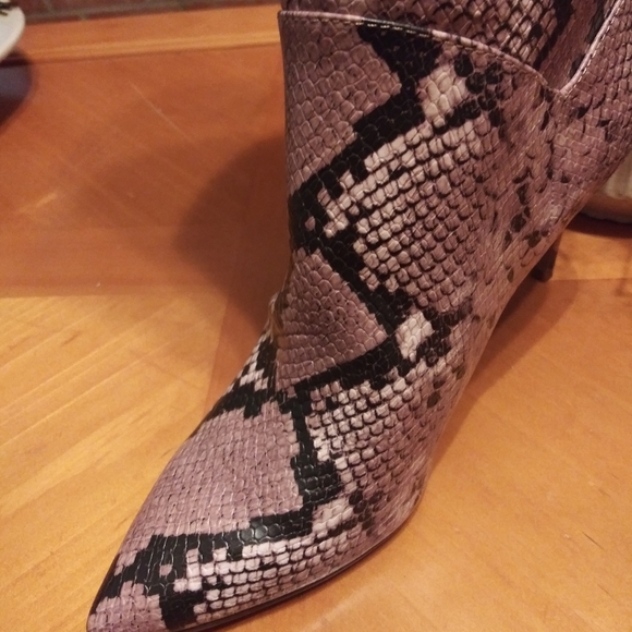 Tall cream, black and mauve boot with snake print. - Picture 6 of 7